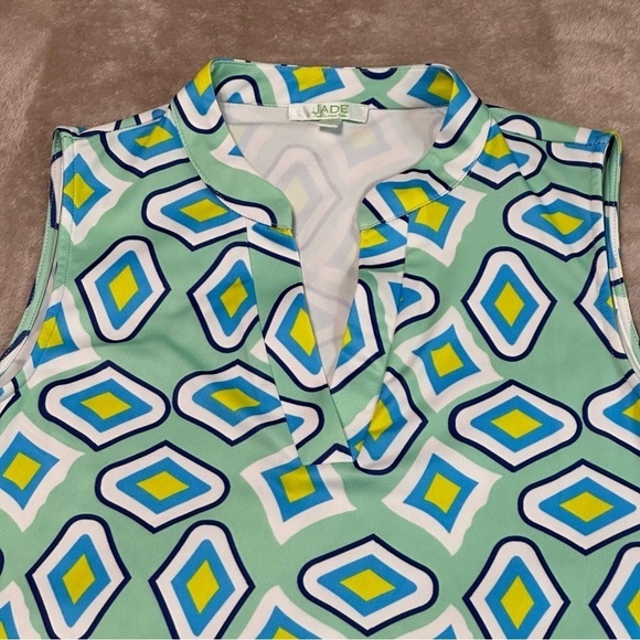 Jade Melody Tam Notch Neck Sleeveless Geometric Top Size Medium - Picture 3 of 13